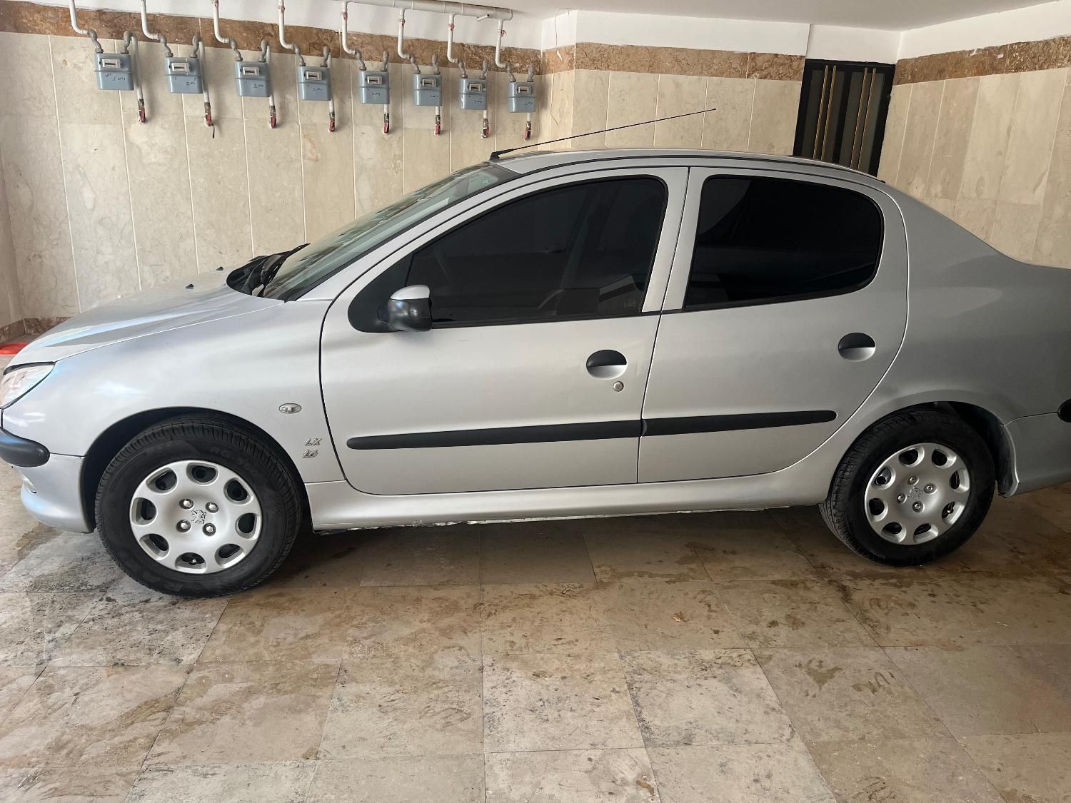 پژو 206 SD V8، مدل ۱۳۹۴|خودرو سواری و وانت|تهران, اسکندری|دیوار