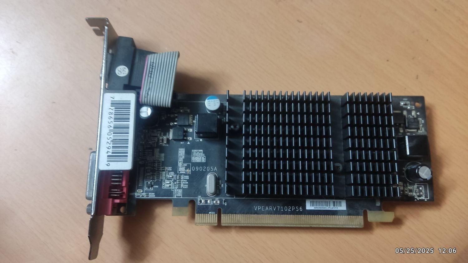 گرافیک یک گیگ ddr2 ATI radeon HD 4350 64bit|قطعات و لوازم جانبی رایانه|تهران, افسریه|دیوار