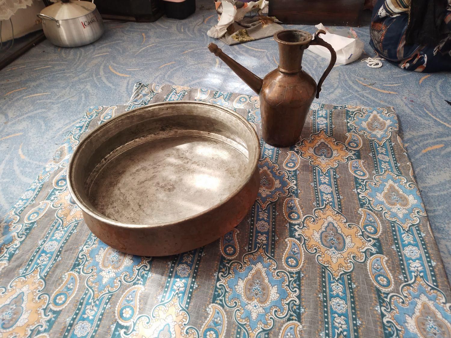 سلام.یک تشت خمیرگیری باقطر۶۰سانت وزن ۲/۵۰۰|ظروف پخت‌وپز|تربت جام, المهدی|دیوار
