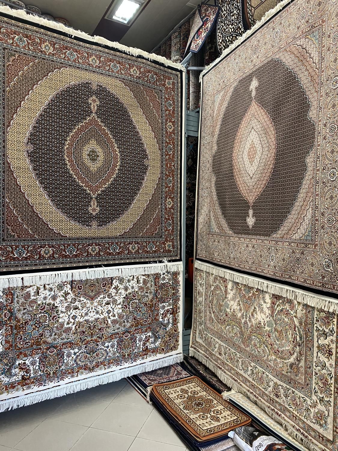 فرش ماشینی 1000 شانه مربع 2×2 طرح دستباف|فرش|تبریز, |دیوار