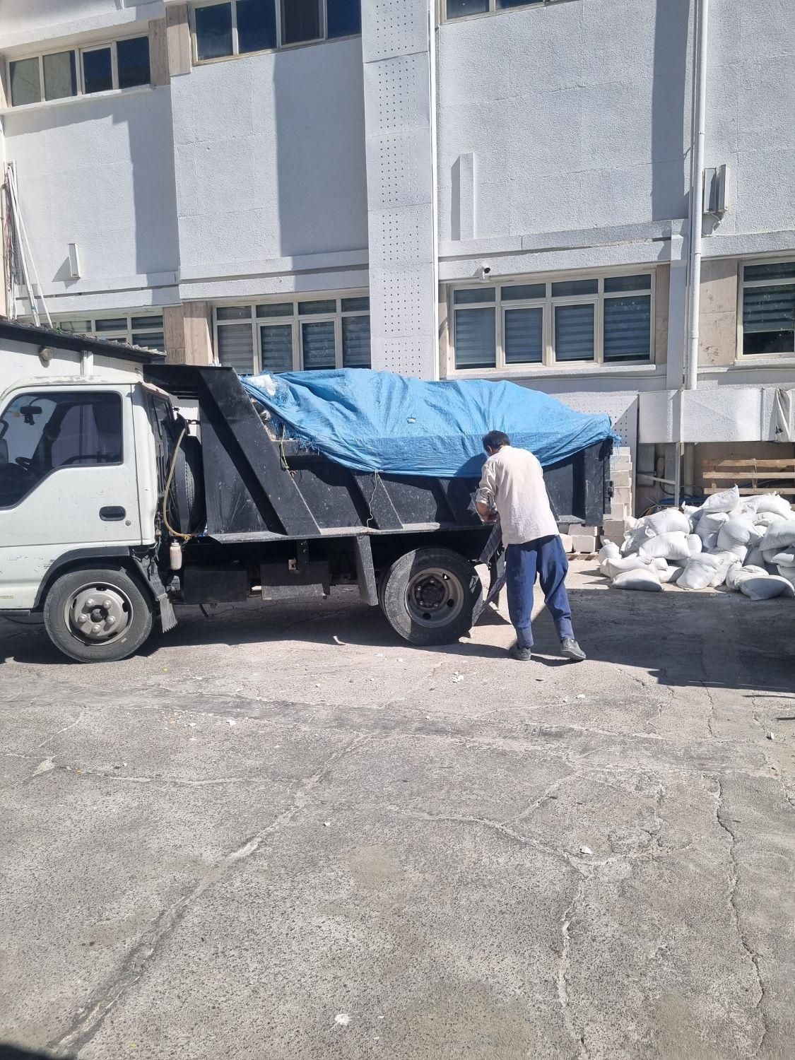 حمل نخاله با خاور ایسوزو|خدمات حمل و نقل|تهران, شهید رجایی|دیوار