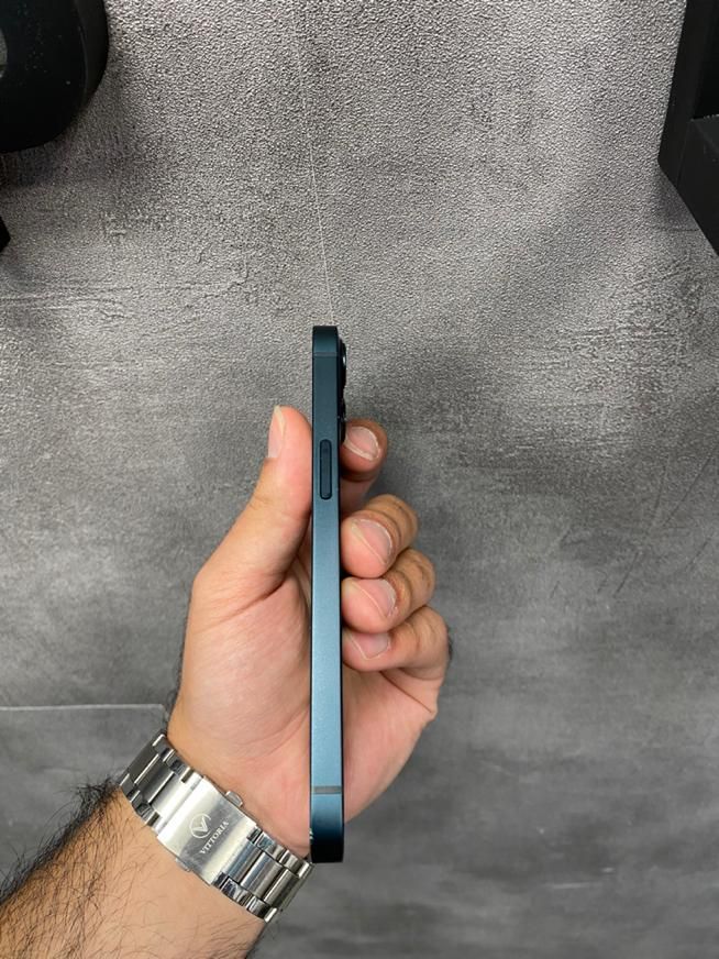 اپل iPhone 13 با حافظهٔ ۱۲۸ گیگابایت|موبایل|تهران, مدائن|دیوار