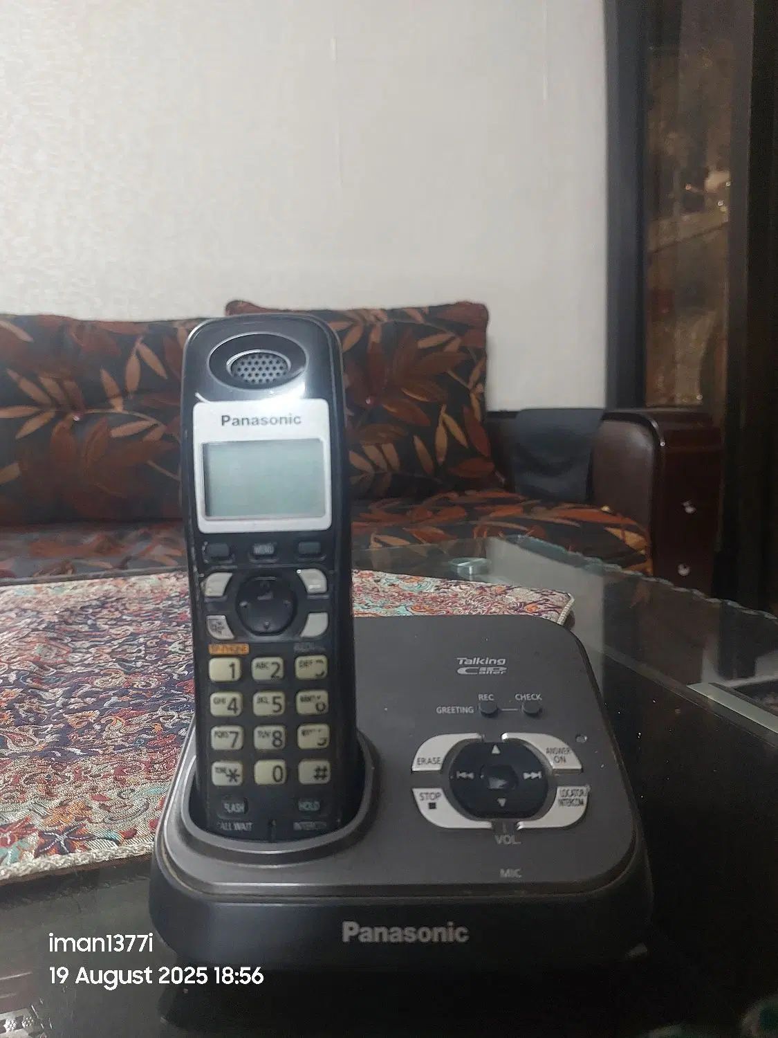 ۲ عدد تلفن پاناسونیک نیازمند تعمیر جزئی|تلفن رومیزی|مشهد, ده دی|دیوار