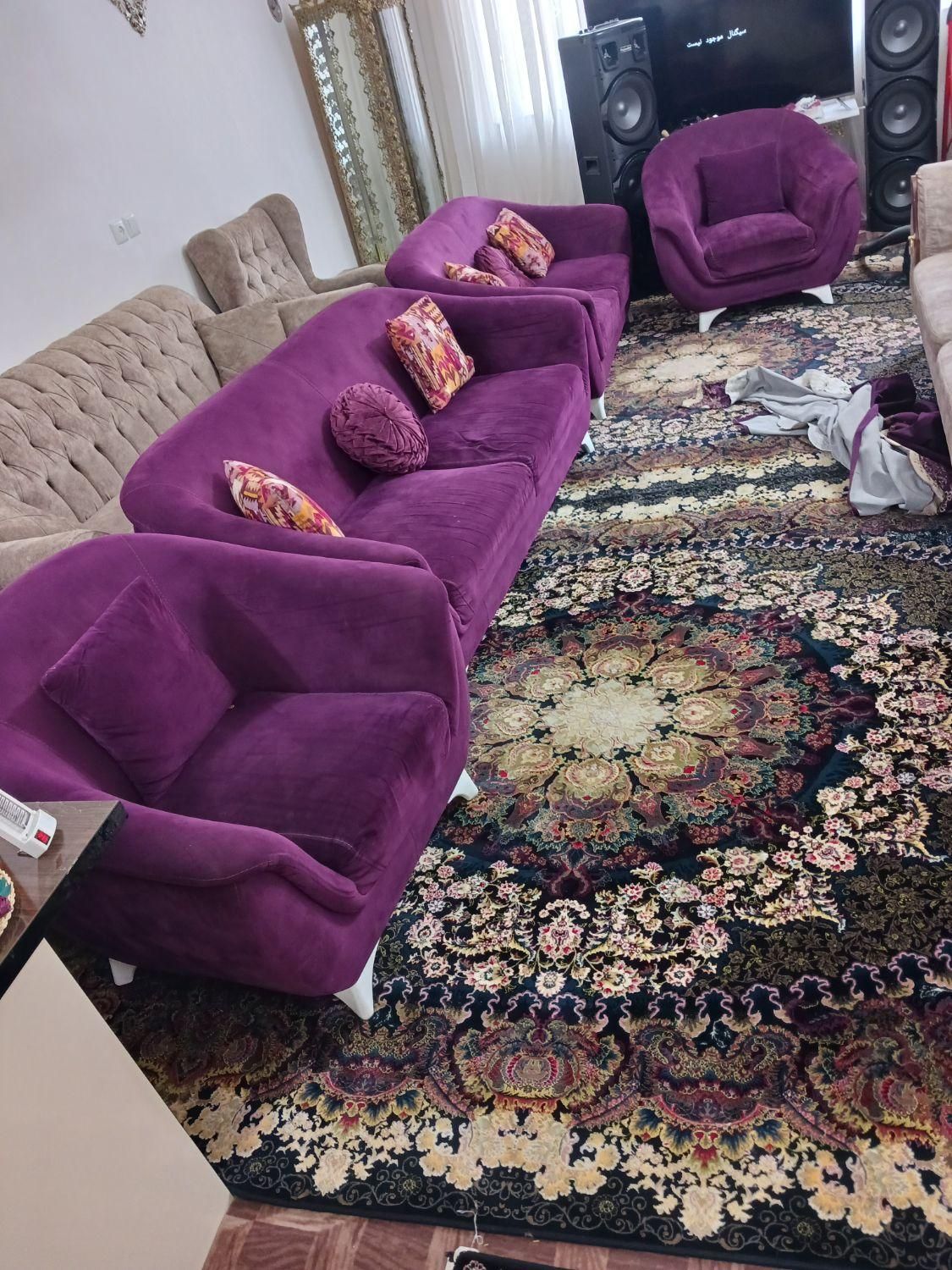 مبل راحتی ۷ نفره شرکتی با پارچه مخمل ترک|مبلمان خانگی و میز عسلی|آستانه اشرفیه, |دیوار