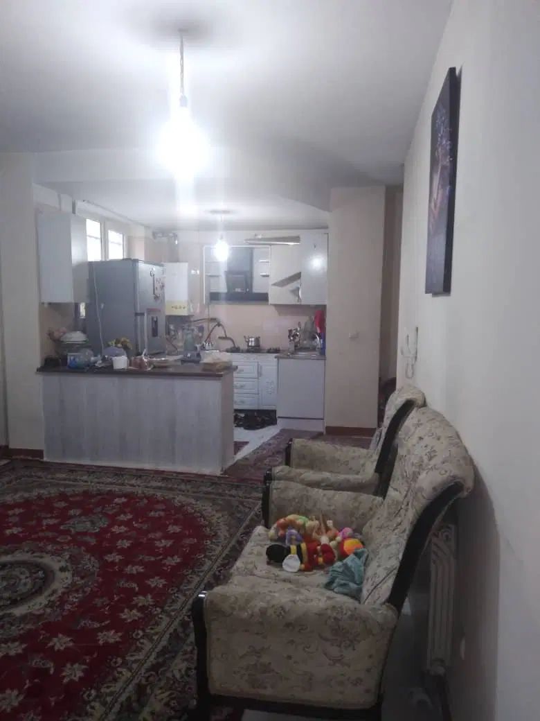 فول امکانات 88 متر طبقه اول پشت مرکز خرید پانیسان|اجارهٔ آپارتمان|چهارباغ, |دیوار