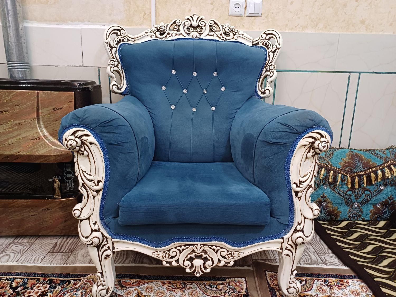 فروش مبل ۷ نفره راحتی|مبلمان خانگی و میز عسلی|نجف‌آباد, ویلاشهر|دیوار