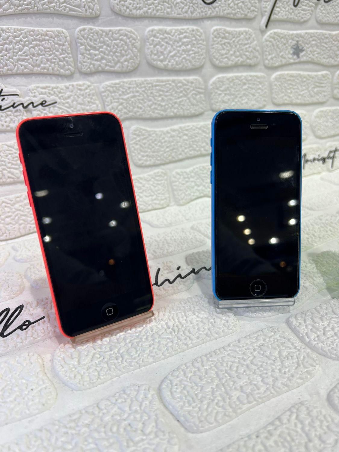 اپل iPhone 4s با حافظهٔ ۱۶ گیگابایت|موبایل|تهران, شیخ هادی|دیوار