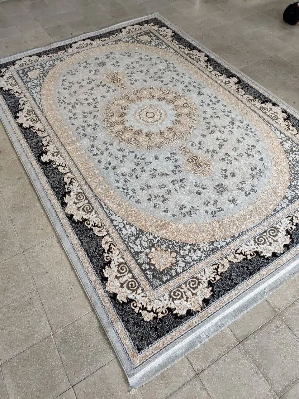 فرش نقشه ماهیسان ۱۲ - ۹ - ۶ متری (در سه رنگبندی)|فرش|شیراز, سرو|دیوار