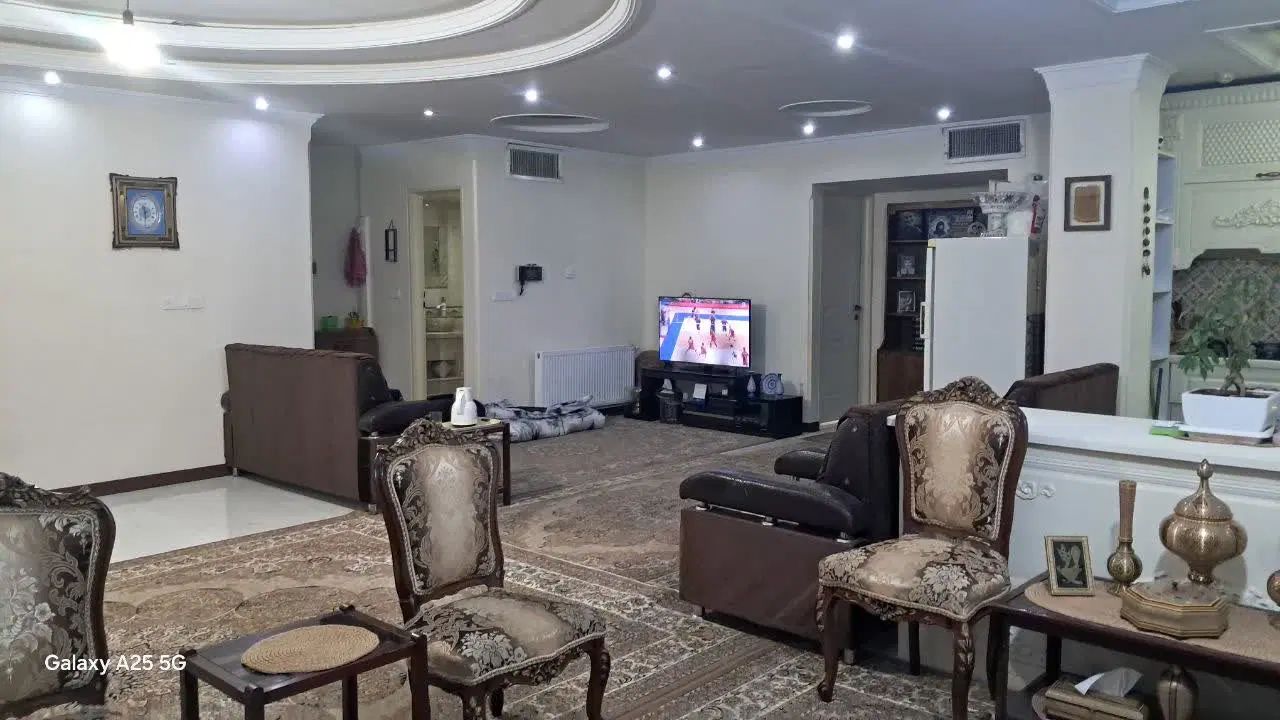 رهن آپارتمان ۱۳۵ متری ۳ خوابه در افسریه جنوبی|اجارهٔ آپارتمان|تهران, افسریه جنوبی|دیوار
