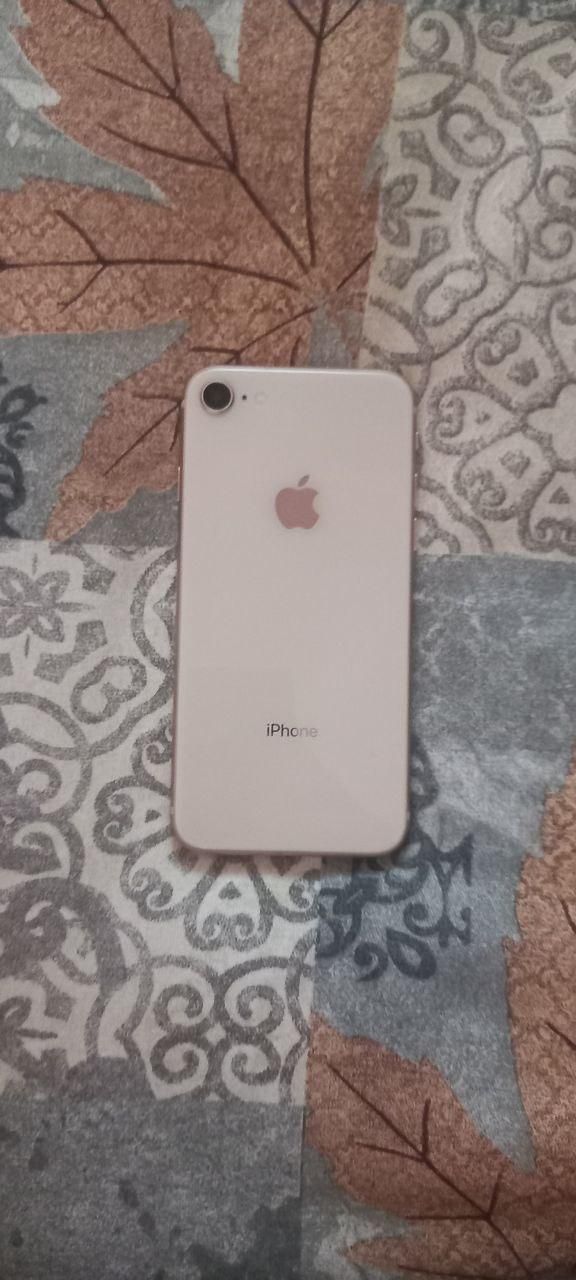 اپل iPhone 8 با حافظهٔ ۶۴ گیگابایت|موبایل|تهران, دولت‌آباد|دیوار