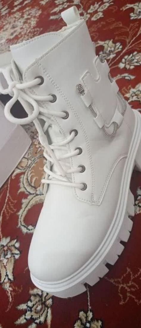 نیم بوت سفید|کیف، کفش، کمربند|سبزوار, پاسداران|دیوار