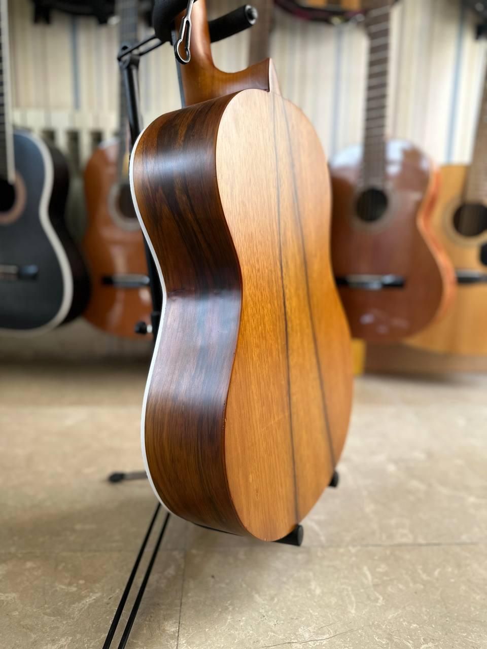 گیتار angel آکبند در موزیک ارژنگ|گیتار، بیس، امپلیفایر|پردیس, فاز ۳|دیوار