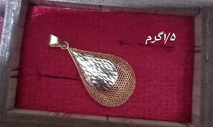 طلا 200 بالا تابلو|جواهرات|کرج, حصارک بالا|دیوار