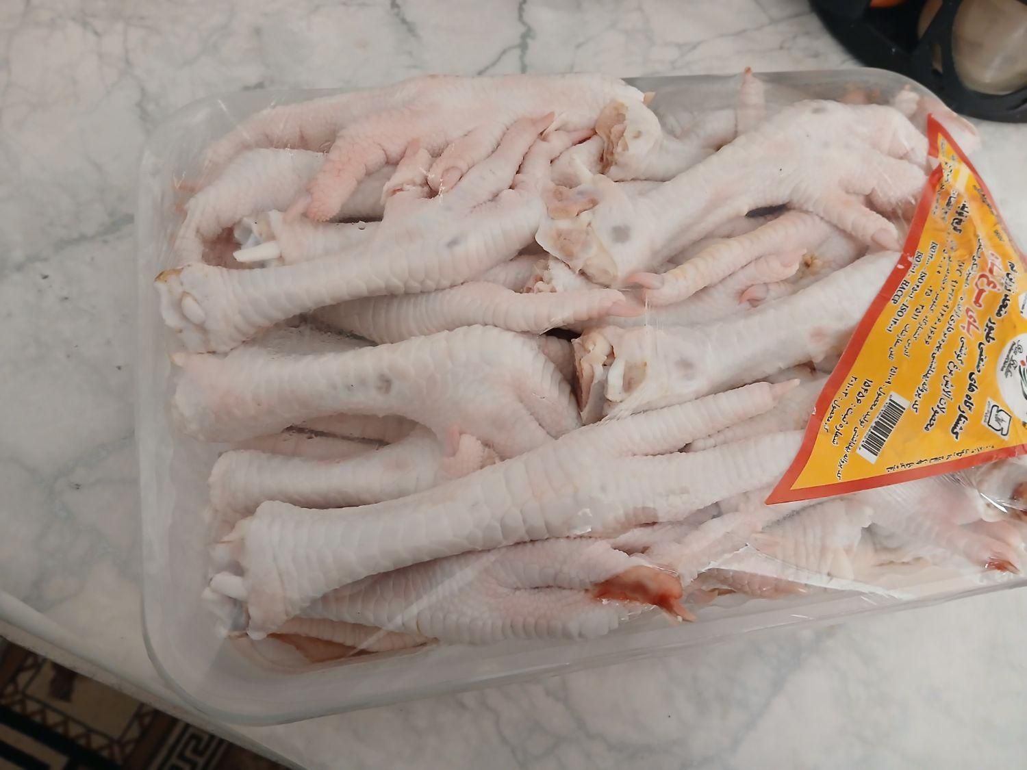 پای مرغ تازه بهداشتی بسته۲.۵کیلویی.وگردن مرغ درشت|خوردنی و آشامیدنی|قم, شهرک فاطمیه|دیوار