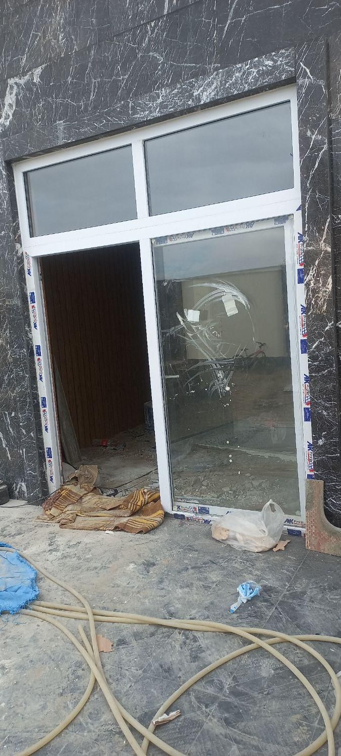 درب وپنجره دوجداره.UPVC.توری پلیسه.سکوریت|خدمات پیشه و مهارت|هشتگرد, |دیوار