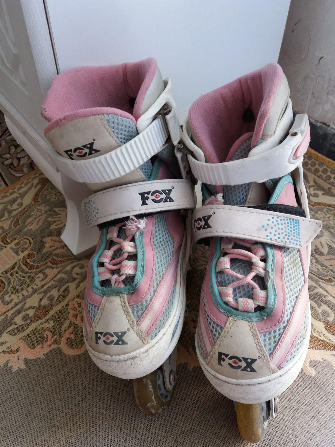 کفش اسکیت|دوچرخه، اسکیت، اسکوتر|خرم‌آباد, |دیوار