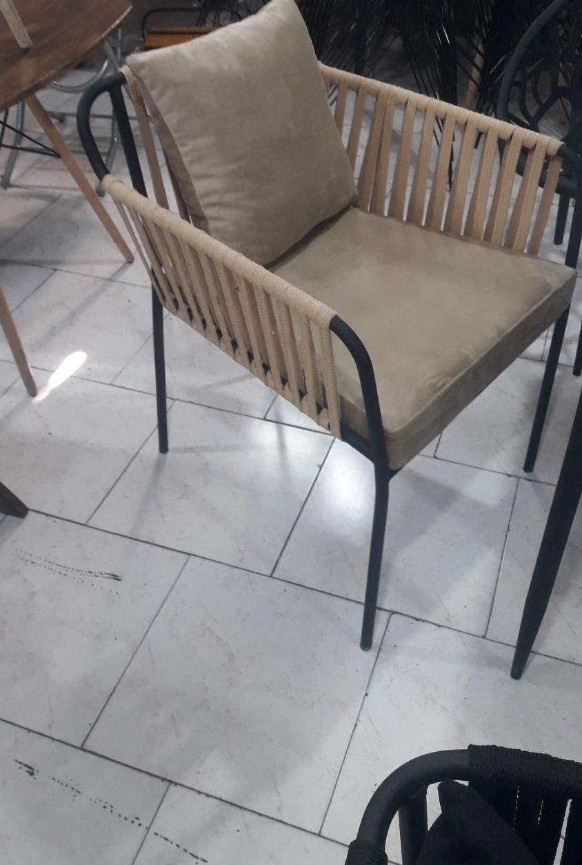 میز و صندلی مبل رستورانی جگرکی کافه رستوران|کافیشاپ و رستوران|تهران, بهداشت|دیوار