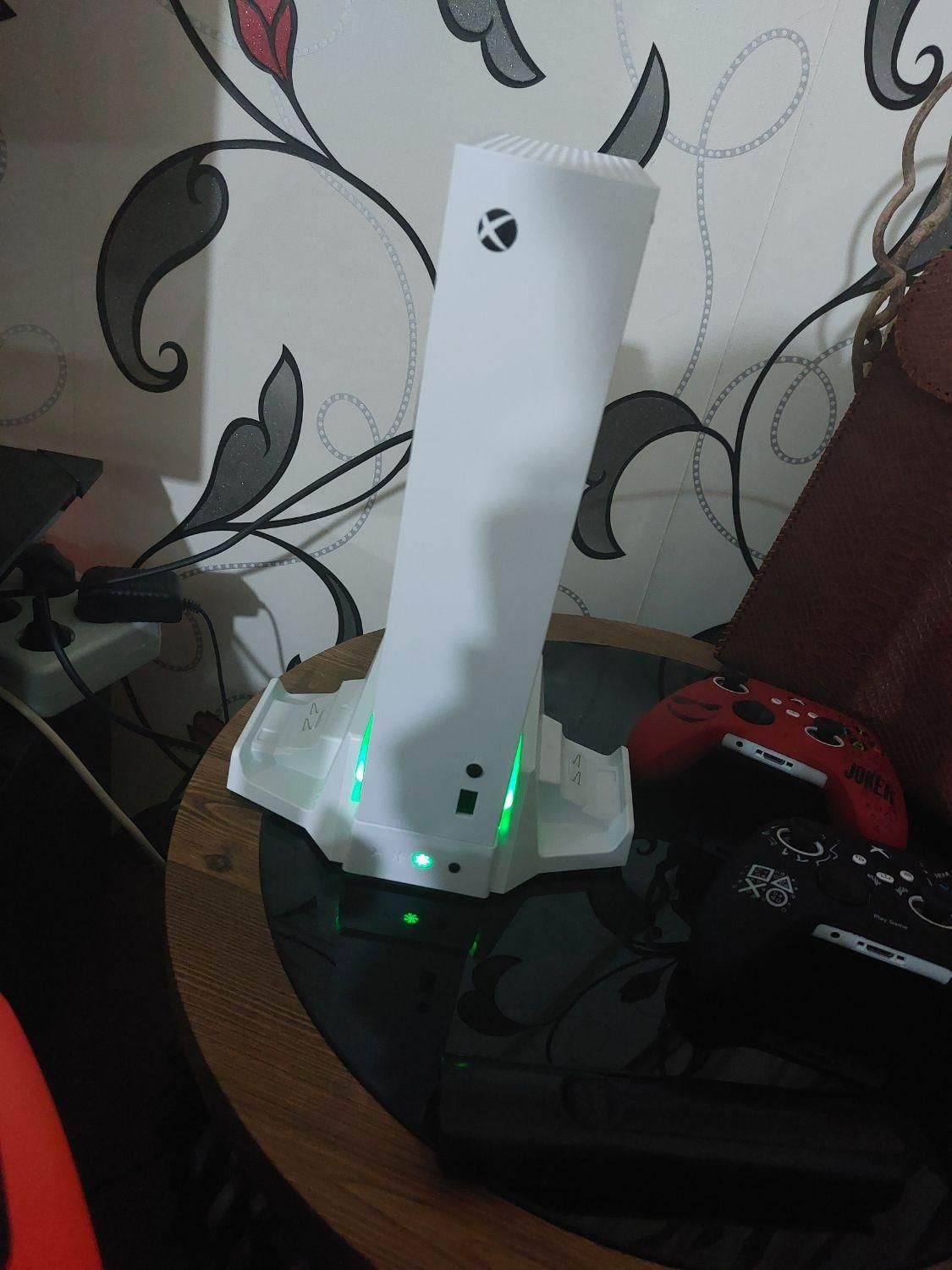 Xbox series s|کنسول، بازی ویدئویی و آنلاین|کرج, کلاک نو|دیوار