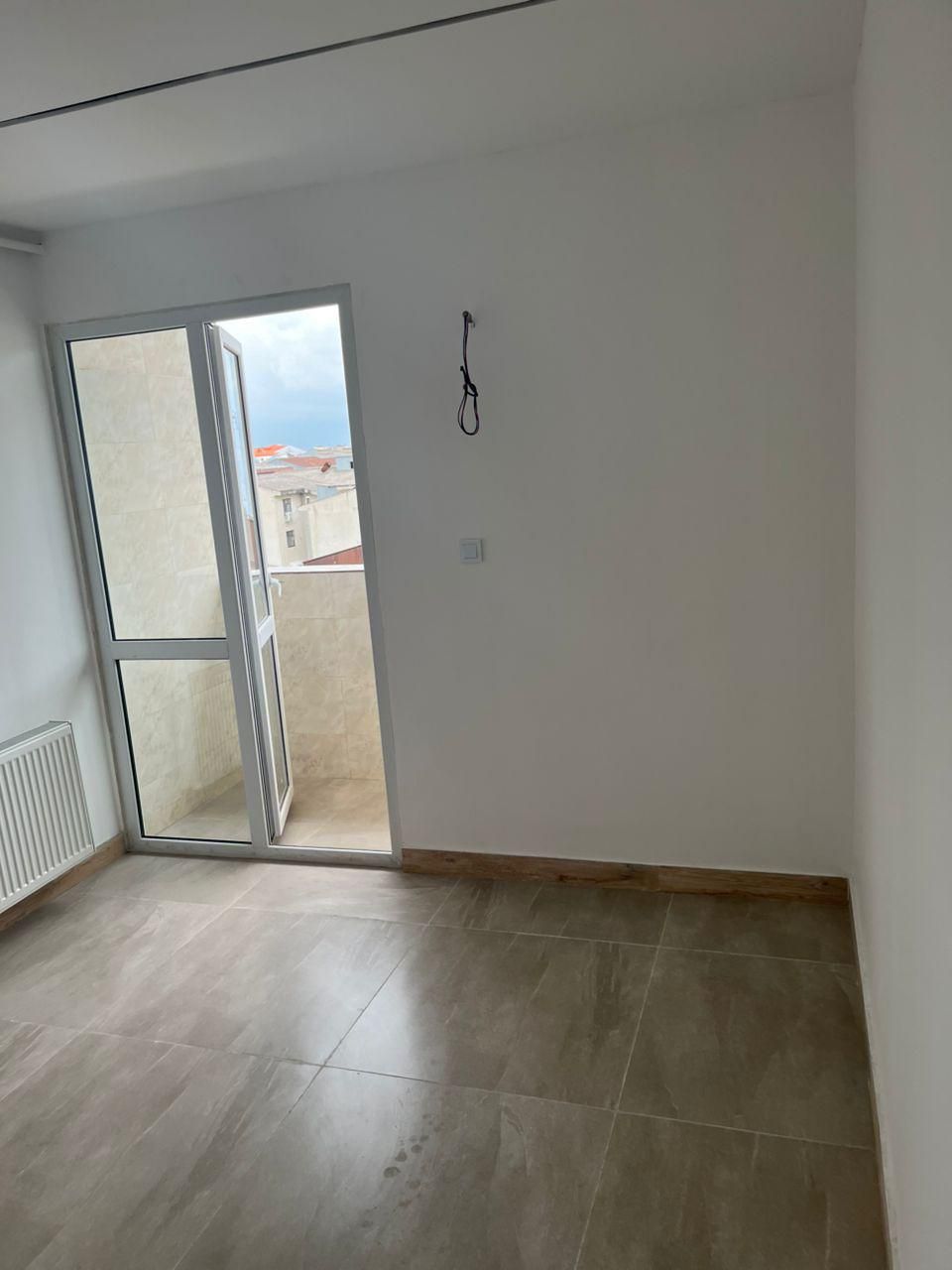 گاز/روبروی منظریه/کلید نخورده/معاوضه با ماشین|فروش آپارتمان|رشت, منظریه|دیوار