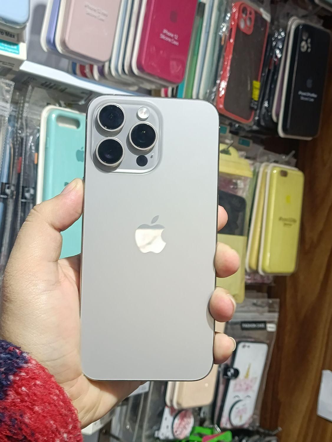 اپل iPhone 15 Pro Max ۲۵۶ گیگابایت|موبایل|تهران, دولت‌آباد|دیوار