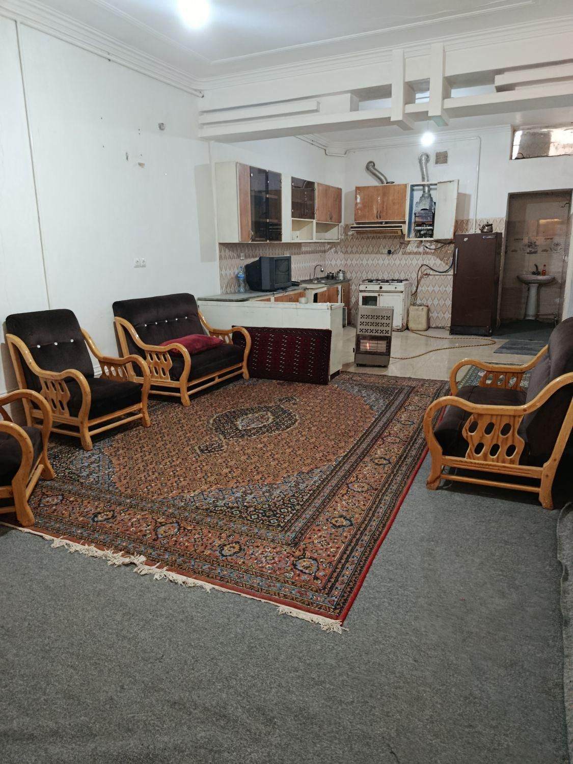 اجاره روزانه سوئیت پارکینگ دار|اجارهٔ کوتاهمدت آپارتمان و سوئیت|زابل, |دیوار