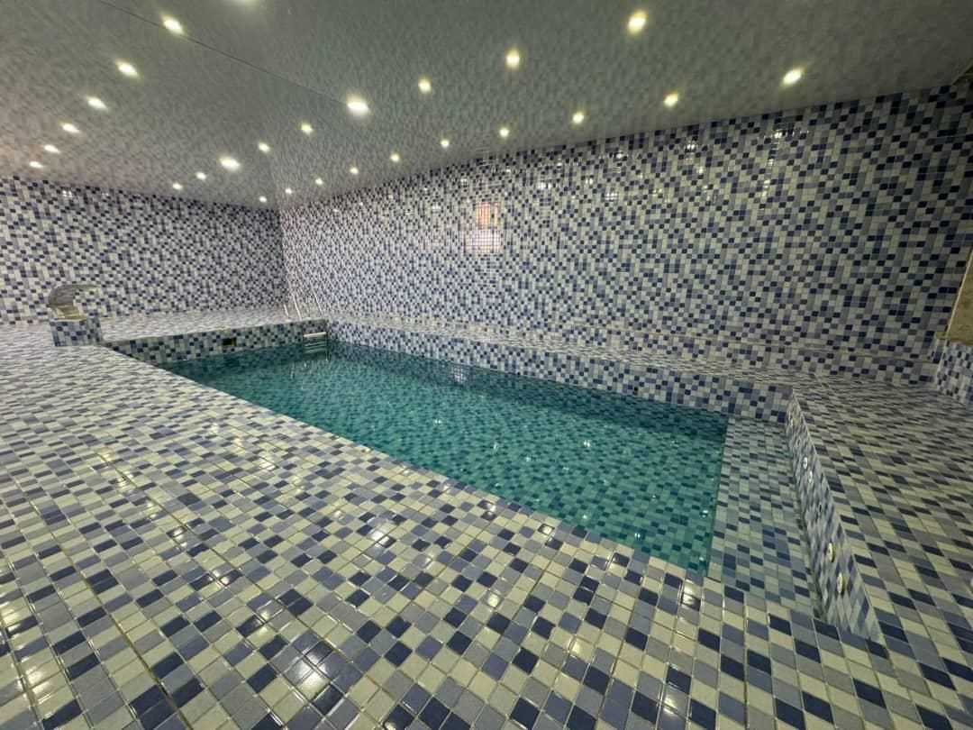 اجاره باغ ویلا استخر آبگرم فول فرنیش جکوزی بیلیارد|اجارهٔ کوتاهمدت ویلا و باغ|شیراز, گویم|دیوار