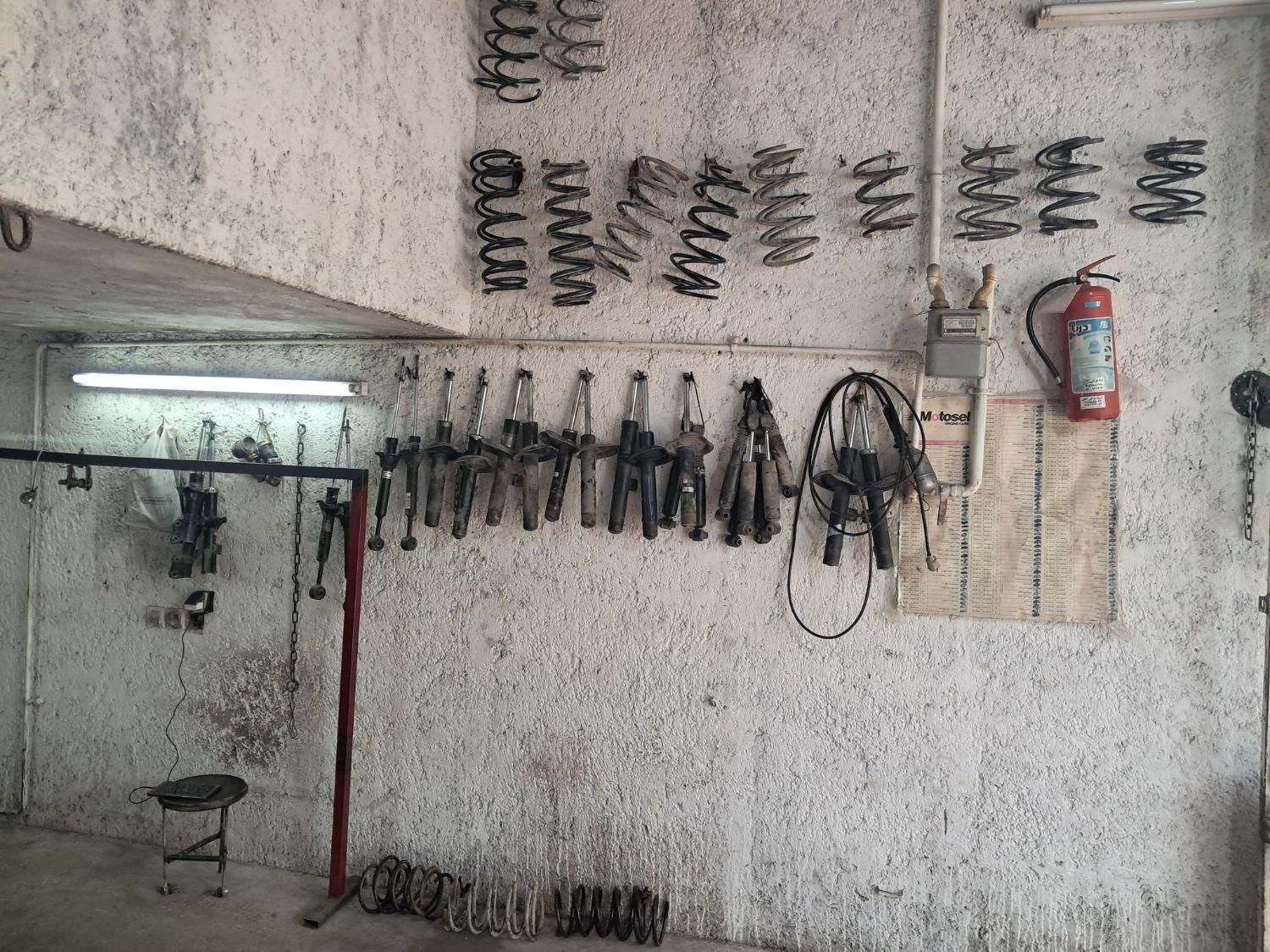 کمک و فنر پراید و پژو|قطعات یدکی و لوازم جانبی|بجنورد, |دیوار