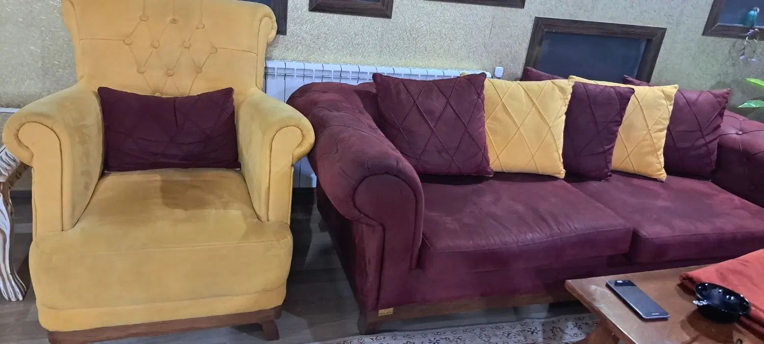 مبل راحتی مارک دار|مبلمان خانگی و میز عسلی|اصفهان, جلفا|دیوار