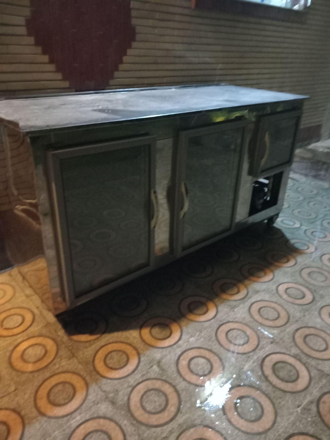 مخصوص ساندویچی و کبابی چرخ دار|کافیشاپ و رستوران|بندر گز, |دیوار