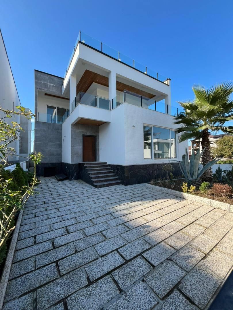 ویلااستخردار/مدارک کامل/۷۰مترروف/ویوی جنگل/دوبلکس|فروش خانه و ویلا|رویان, |دیوار