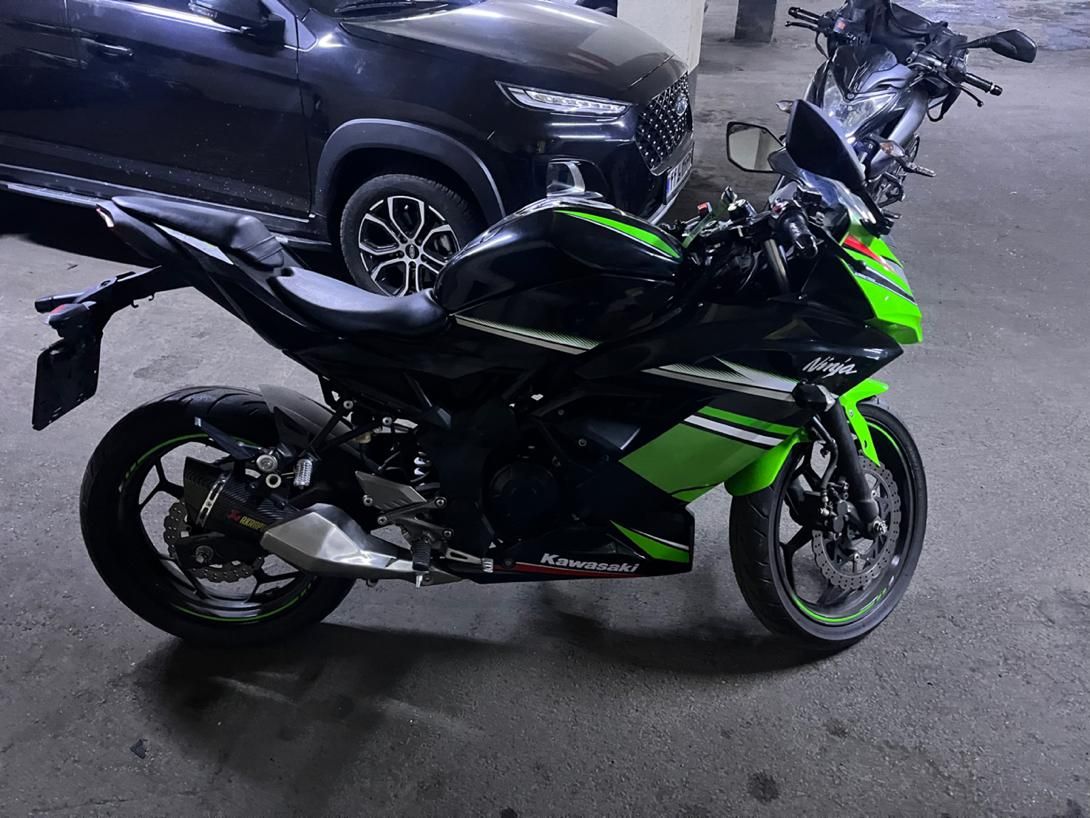 کاوازاکی نینجاKawasaki ninja 250 sl o|موتورسیکلت|تهران, پیروزی|دیوار