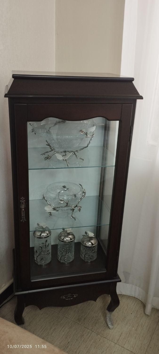 بوفه مینیمال.|بوفه، ویترین، کنسول|خرم‌آباد, |دیوار