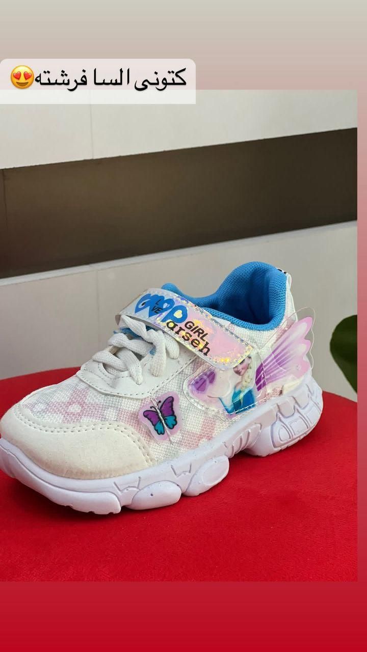 کفش و کتونی عمده ۳۰۰ تومن|کیف، کفش، کمربند|گلستان (تهران), |دیوار