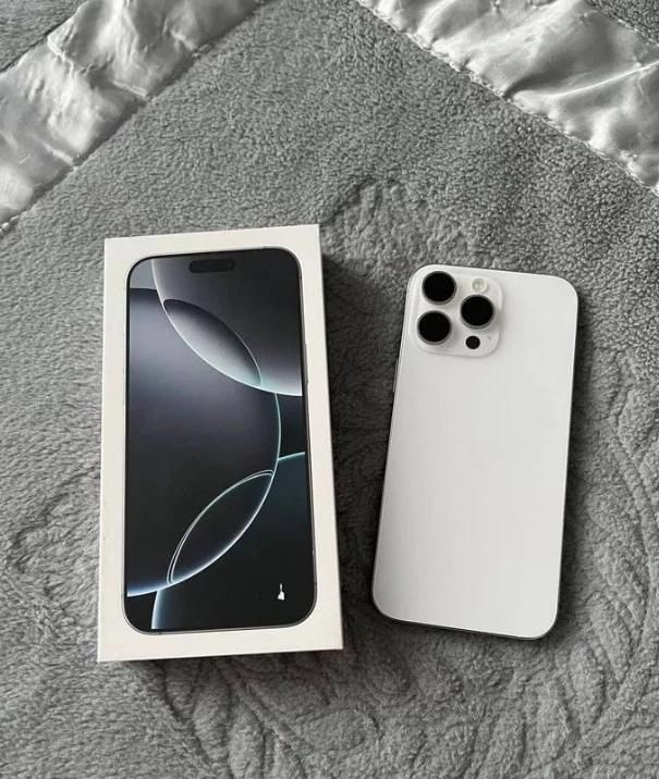 اپل iPhone 16 Pro Max با حافظهٔ ۲۵۶ گیگابایت|موبایل|تهران, اختیاریه|دیوار