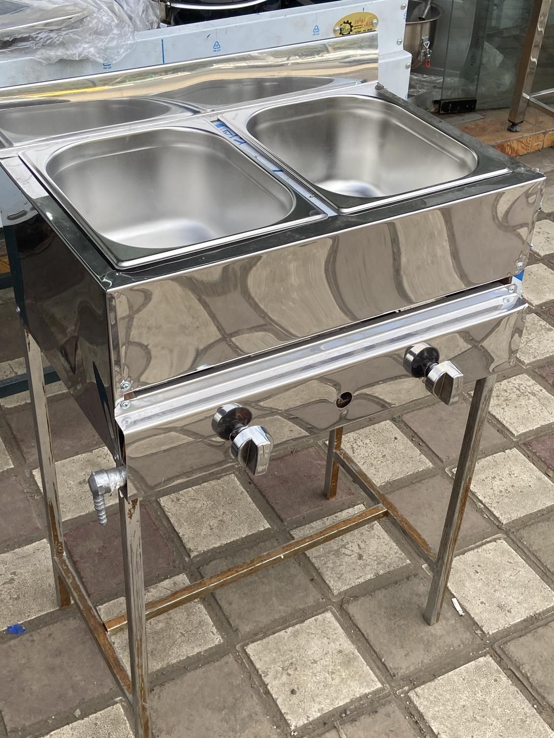 سرخ کن و فر گازی (پشت وانتی)|کافیشاپ و رستوران|رشت, شهرک آیت الله منتظری|دیوار