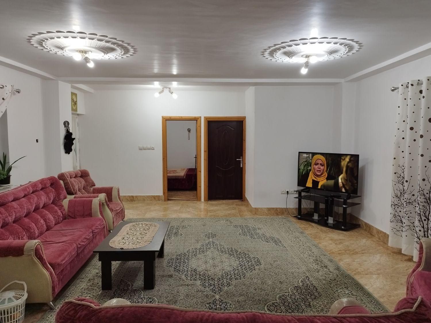 اجاره روزانه/هفتگی/ماهانه آپارتمان ۱۰۰ متری|اجارهٔ کوتاه‌مدت آپارتمان و سوئیت|رامسر, |دیوار