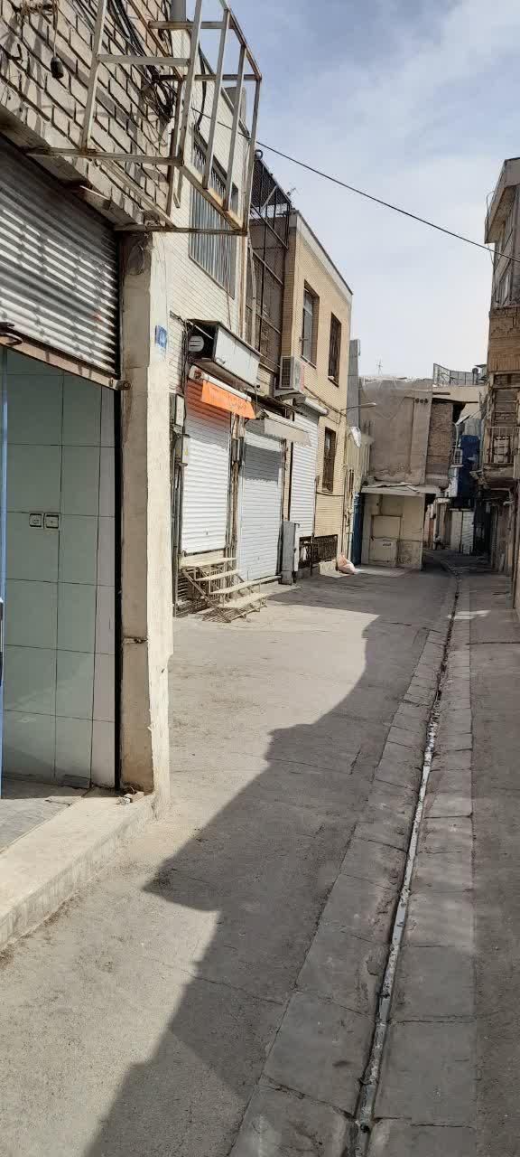 یک باب  مغازه ۸متری در همایون|اجارهٔ مغازه و غرفه|تهران, پامنار|دیوار