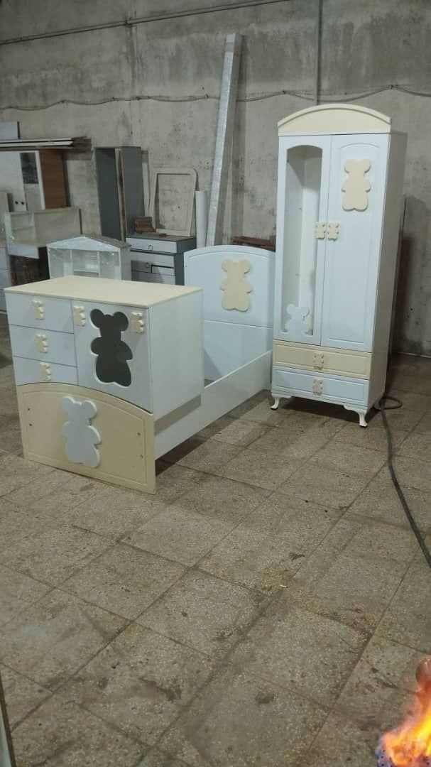 تخت سیسمونی (انبارگردانی هست)|تخت و صندلی بچه|تهران, نعمت‌آباد|دیوار