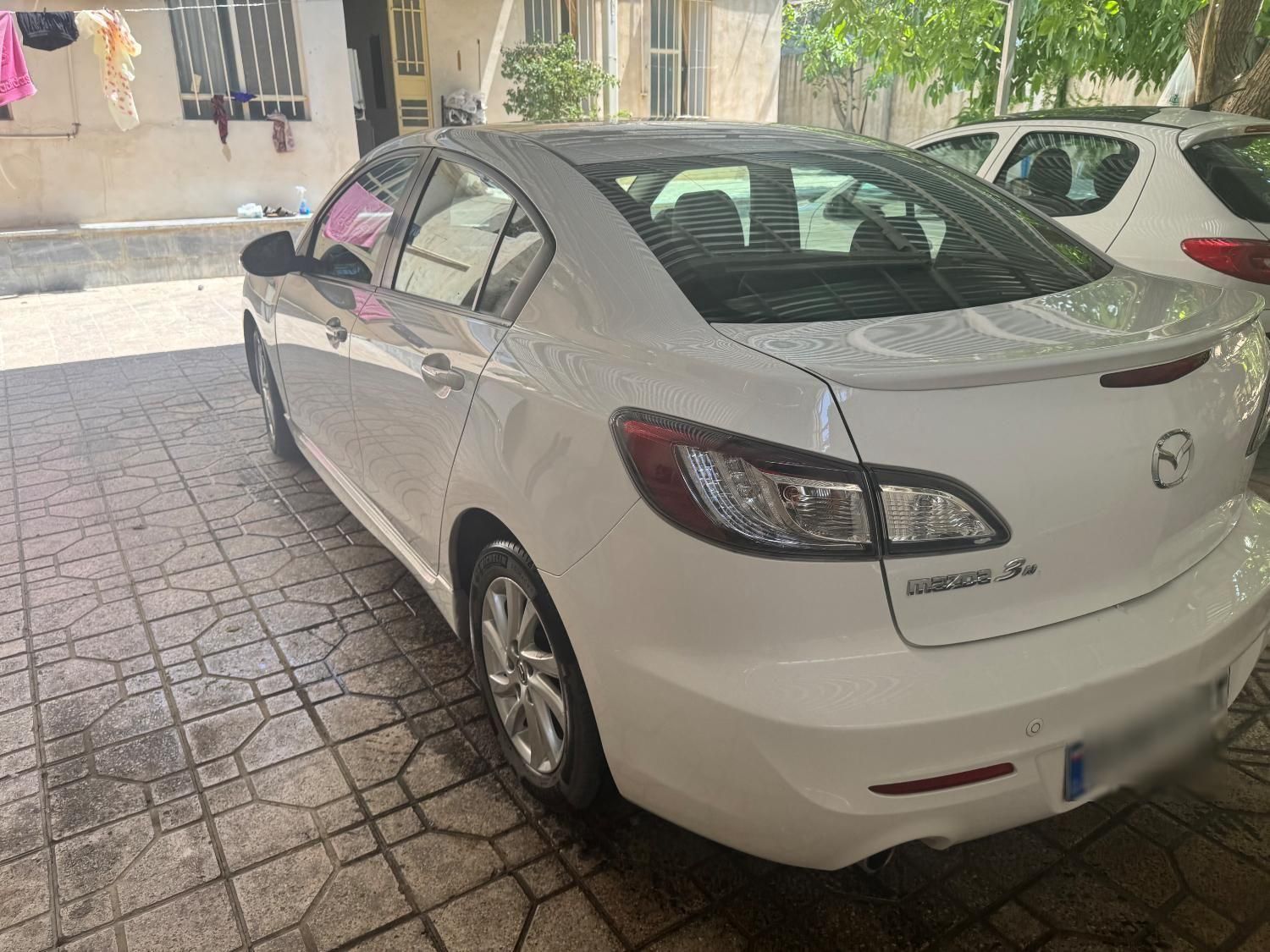 مزدا ۳ تیپ تیپ ۴|خودرو سواری و وانت|شیراز, آبیاری|دیوار