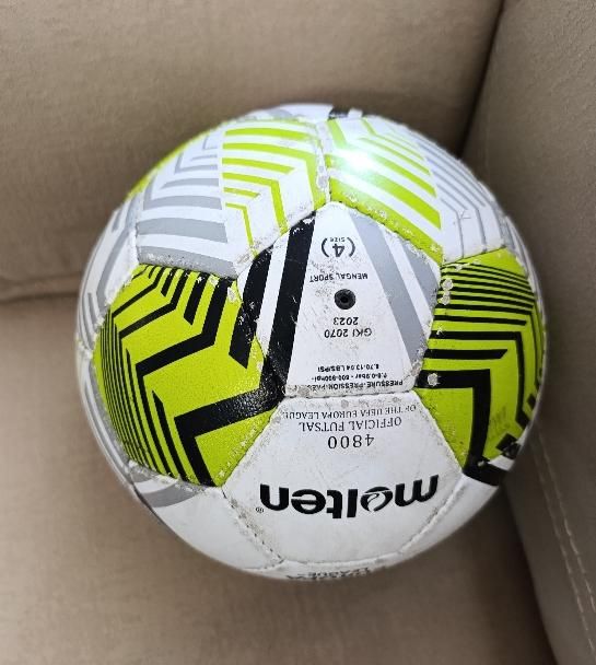 توپ سالن|ورزشهای توپی|نیریز, |دیوار