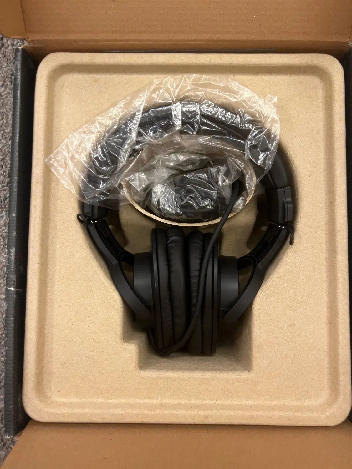 هدفون اورجینال audio technica|صوتی و تصویری|کرج, جهان‌شهر|دیوار