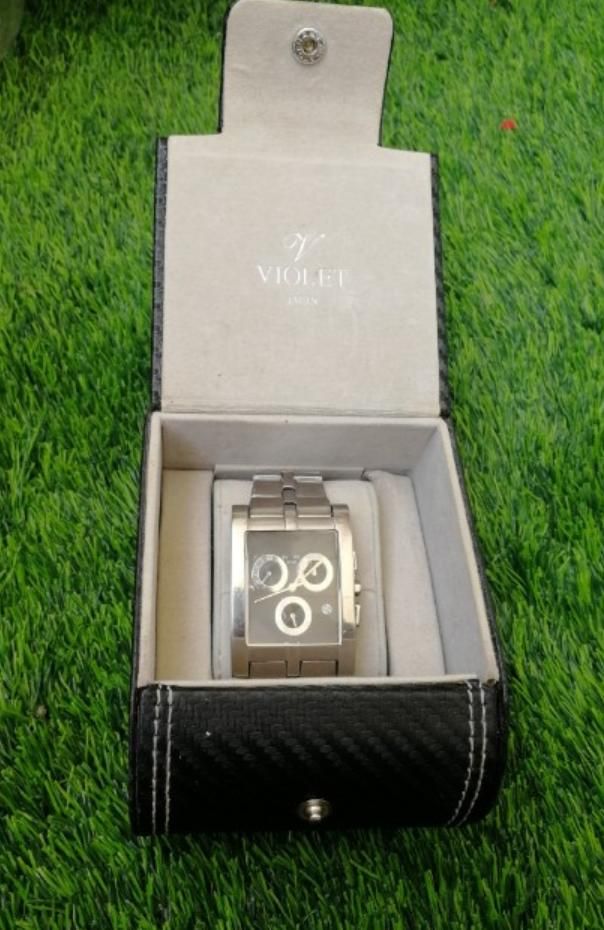 ساعت سه موتوره ویولت اصل|ساعت|دماوند, گیلاوند|دیوار