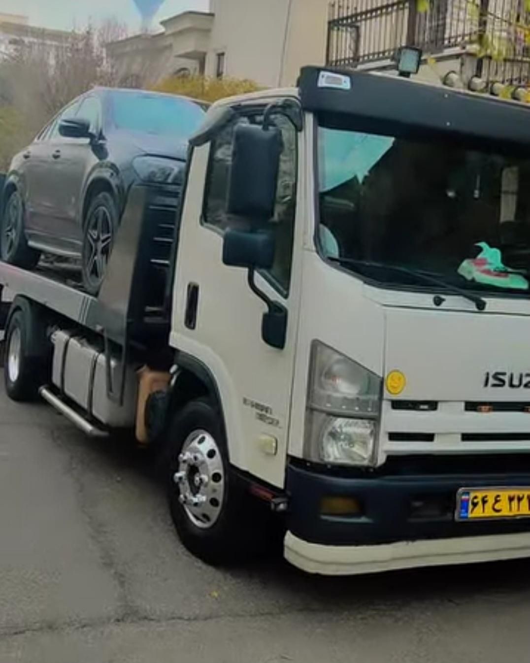 امداد خودرو یدک کش خودروبر کفی حمل خودرو|خدمات حمل و نقل|بروجرد, |دیوار