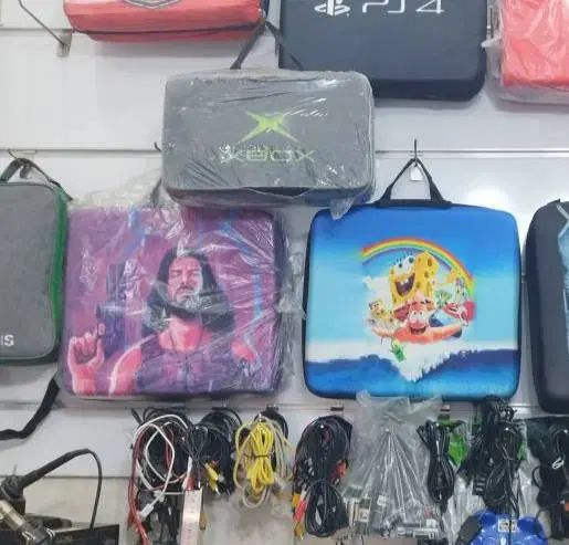 کیف حمل ایکس باکس وان و سری اس و پی ای فور|کنسول، بازی ویدئویی و آنلاین|تهران, مینای جنوبی|دیوار