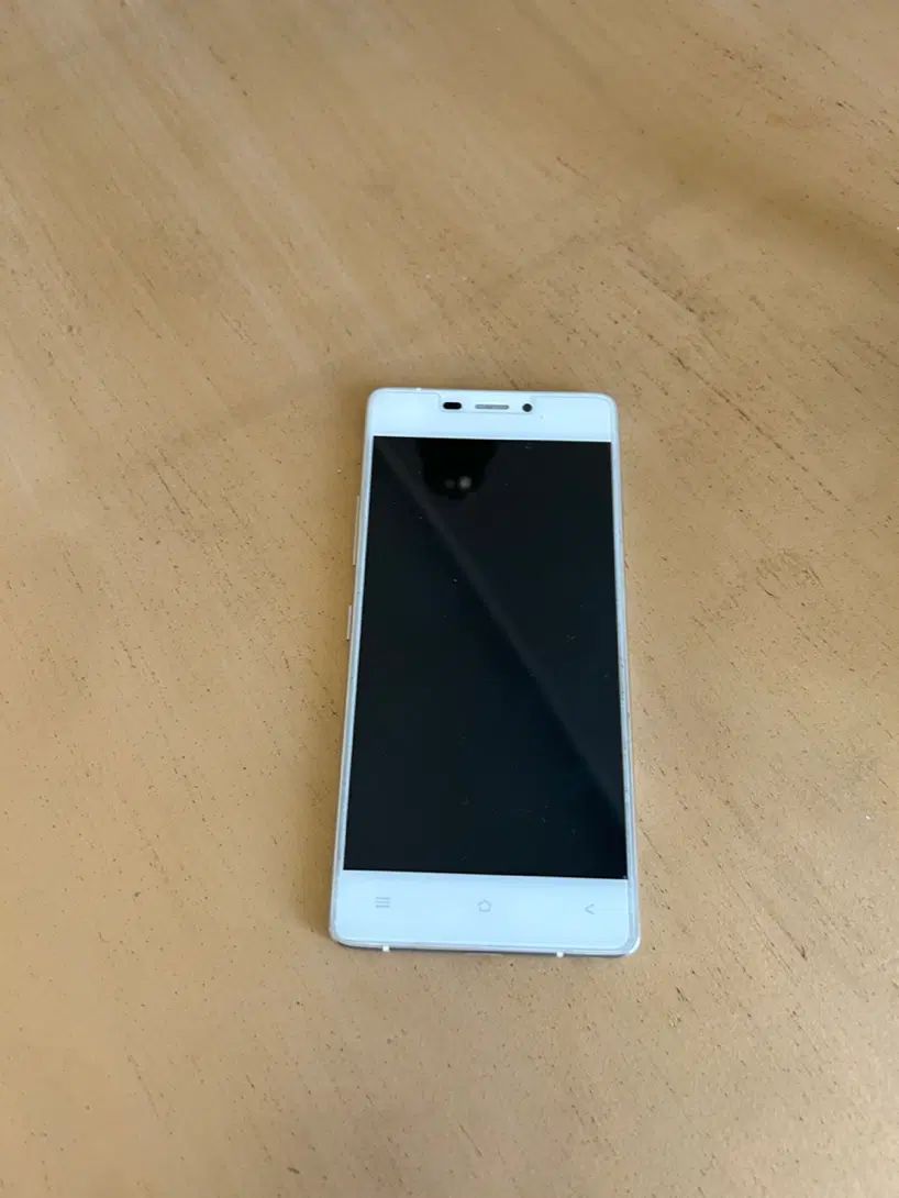 اپل iPhone 6 Plus با حافظهٔ ۱۲۸ گیگابایت|موبایل|مشهد, صیاد شیرازی|دیوار