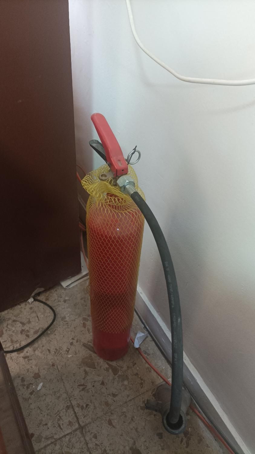 فروش مانیتور و اعلام حریق و آبسرد کن|مصالح و تجهیزات ساختمان|ساری, |دیوار