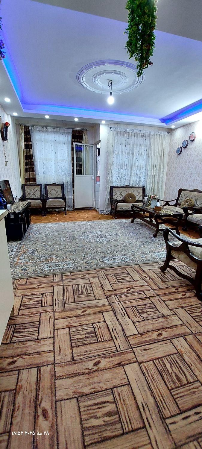 واحد۷۰متری۲خواب تک واحدی روبه نما.اهری.ارم.پیک|فروش آپارتمان|فردیس, منظریه|دیوار