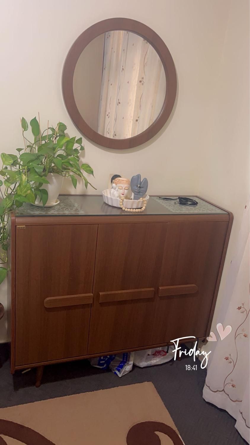 ست کنسول و‌آینه میزتلویزیون و‌جاکفشی|بوفه، ویترین، کنسول|کیانشهر, |دیوار