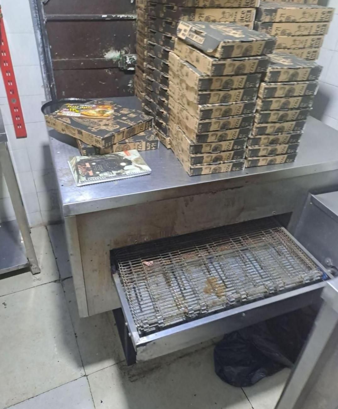 فر پیتزا کباب پز تابشی کالباسبر و تاپینگ تکی و کلی|کافیشاپ و رستوران|ایلام, |دیوار