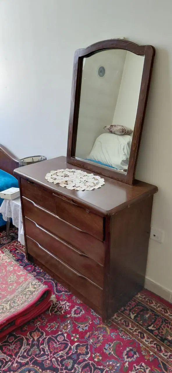 دراور و تخت|تخت و سرویس خواب|کرج, مهرویلا شمالی|دیوار